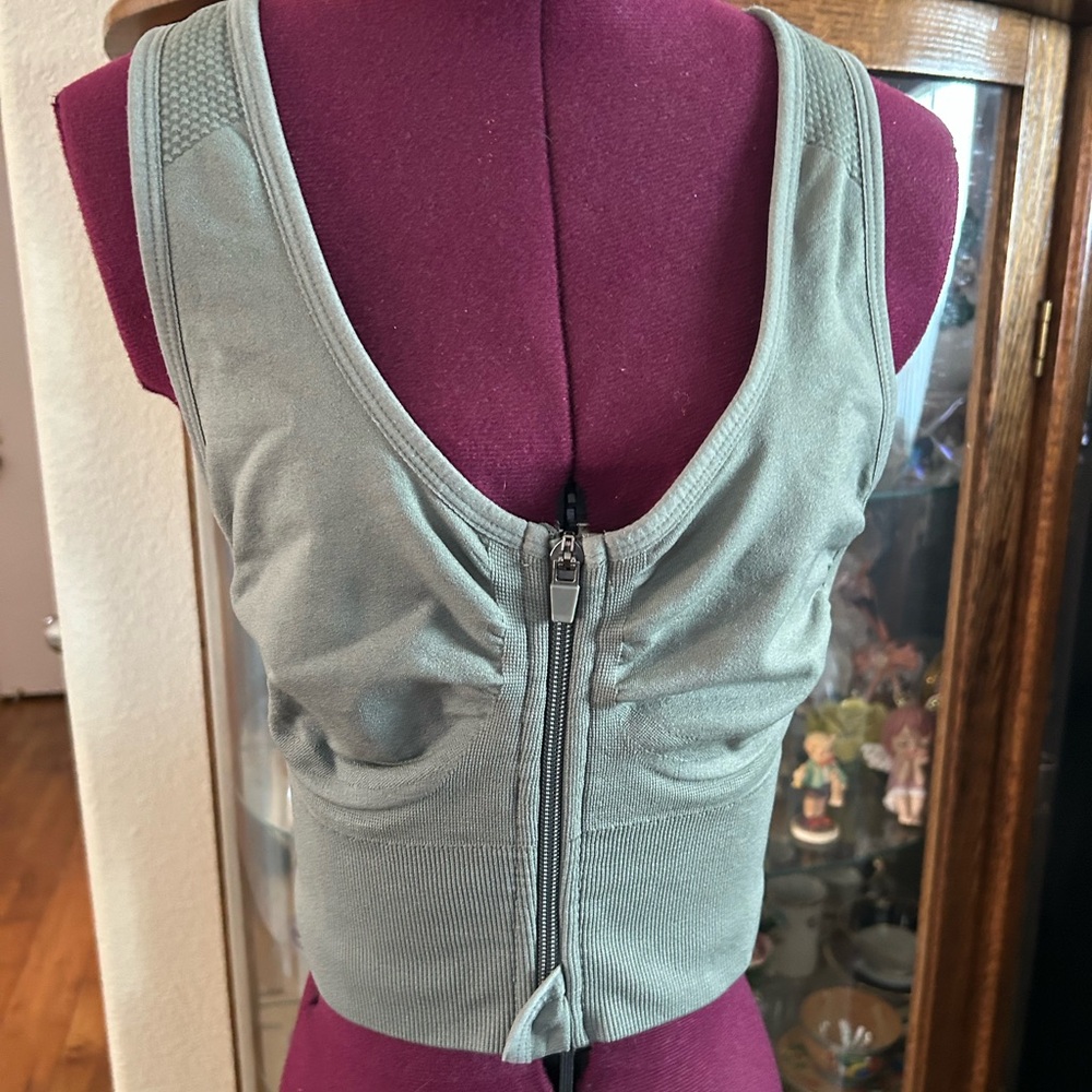 Women's Green Zip-Athletic Front Top